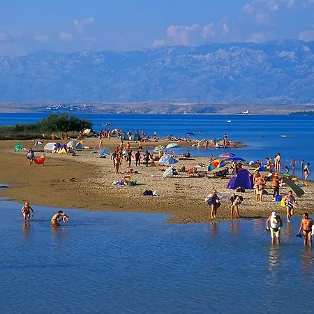 Gabriel Apartament Nin